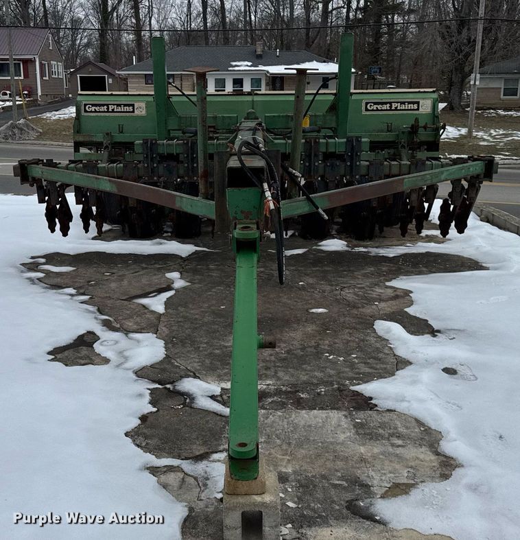 image for item DH9771 2003 Great Plains Solid Stand 14 grain drill