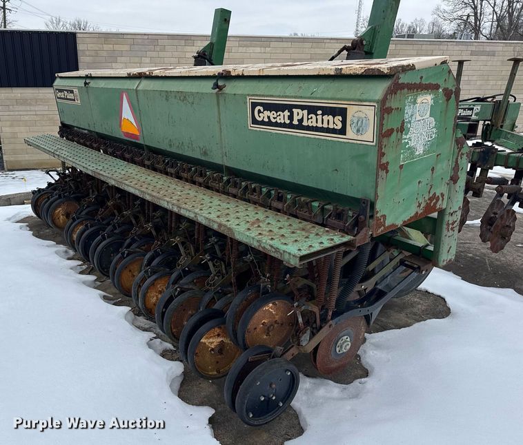 image for item DH9771 2003 Great Plains Solid Stand 14 grain drill