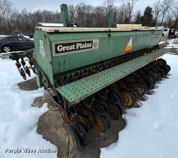 image for item DH9771 2003 Great Plains Solid Stand 14 grain drill