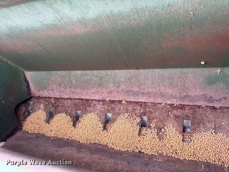 image for item DH9771 2003 Great Plains Solid Stand 14 grain drill