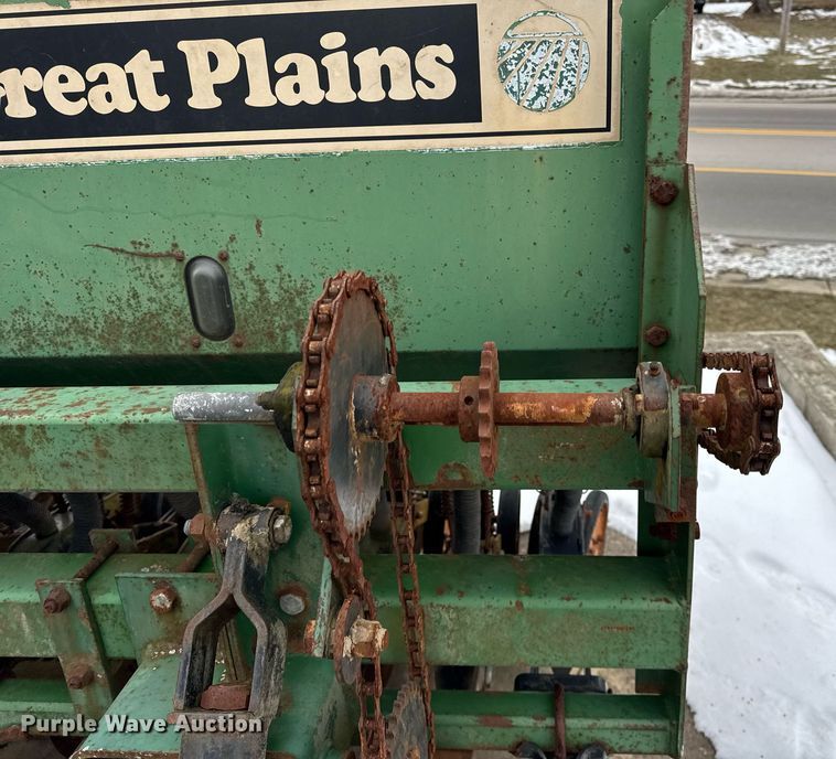 image for item DH9771 2003 Great Plains Solid Stand 14 grain drill