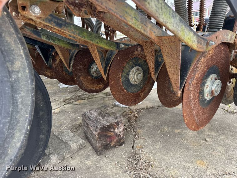 image for item DH9771 2003 Great Plains Solid Stand 14 grain drill