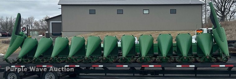 image for item DN0963 John Deere 1293 corn head