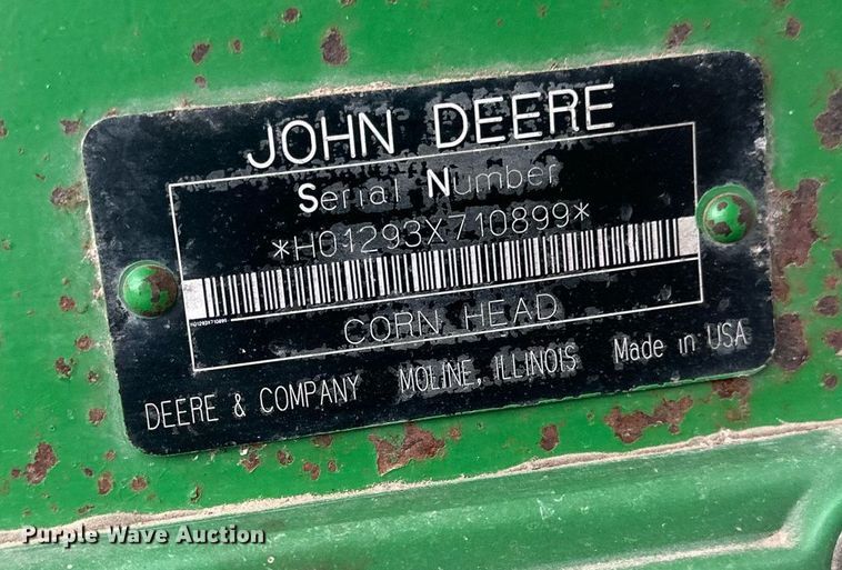 image for item DN0963 John Deere 1293 corn head