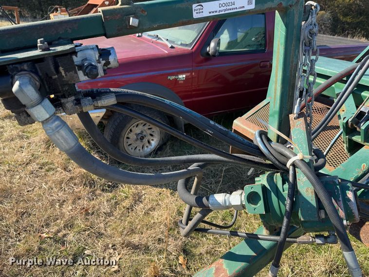 image for item DO0234 KMC 4260D poultry house cleanout machine