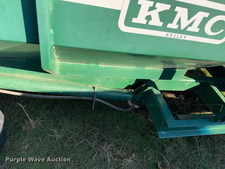 image for item DO0234 KMC 4260D poultry house cleanout machine