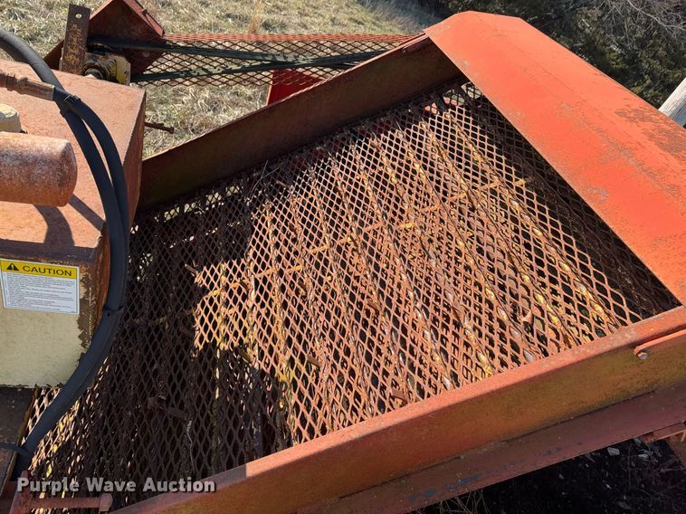 image for item DO0235 Lewis Brothers Mfg poultry house cleanout machine