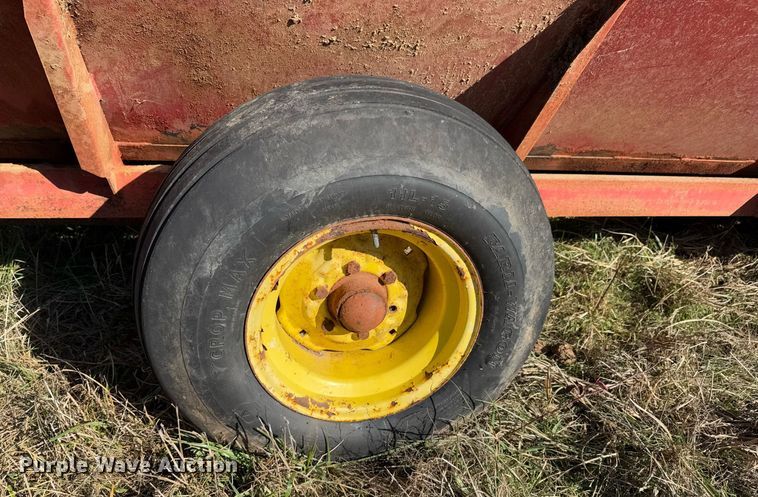 image for item DO0235 Lewis Brothers Mfg poultry house cleanout machine