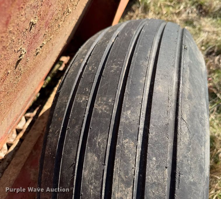 image for item DO0235 Lewis Brothers Mfg poultry house cleanout machine