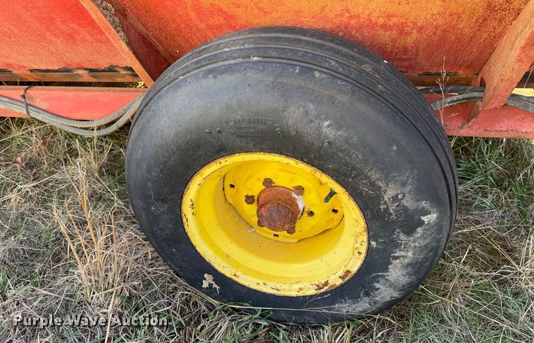 image for item DO0235 Lewis Brothers Mfg poultry house cleanout machine