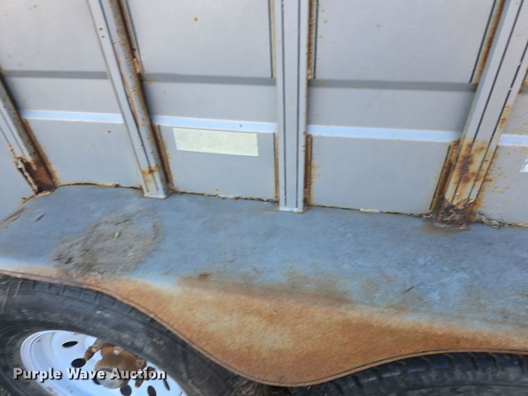 image for item DO7718 1991 Titan livestock trailer