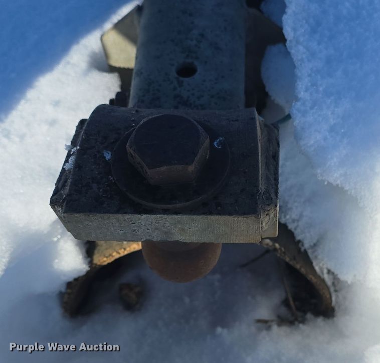 image for item DO7726 Irrigation pivots and pipes