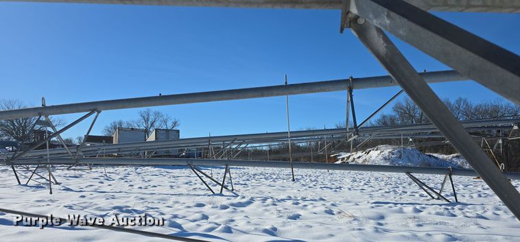 image for item DO7726 Irrigation pivots and pipes