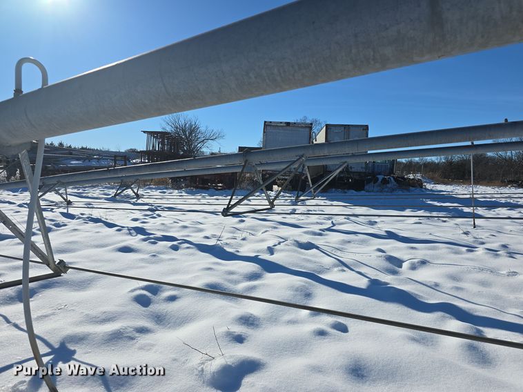 image for item DO7726 Irrigation pivots and pipes