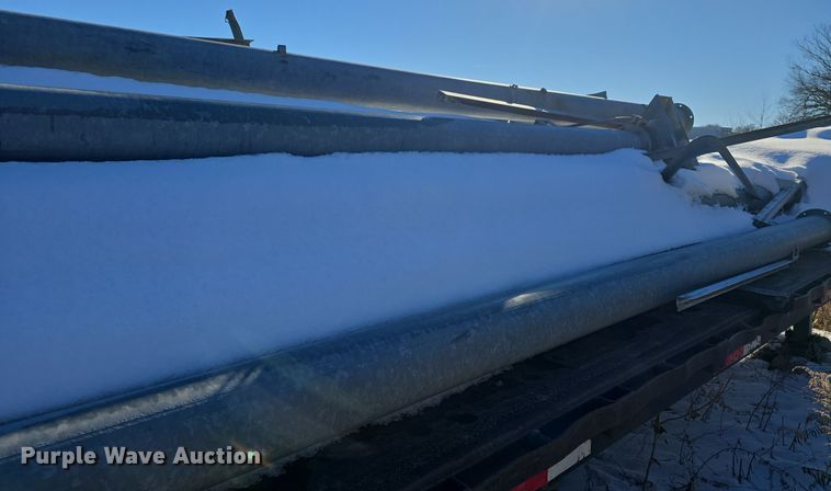 image for item DO7726 Irrigation pivots and pipes