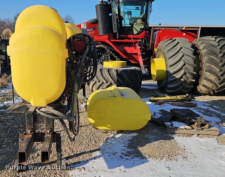 image for item DT7591 (3) Demco saddle tanks