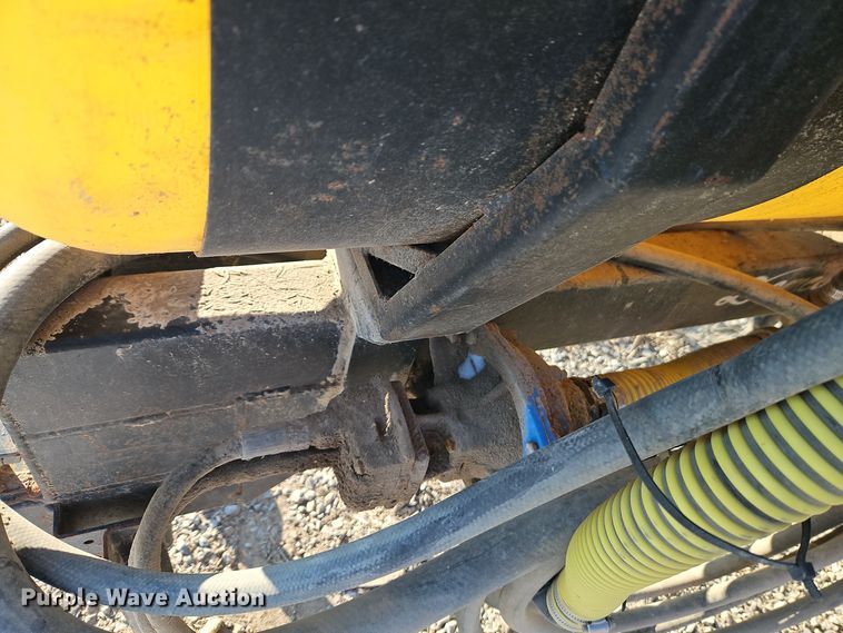 image for item DT7591 (3) Demco saddle tanks