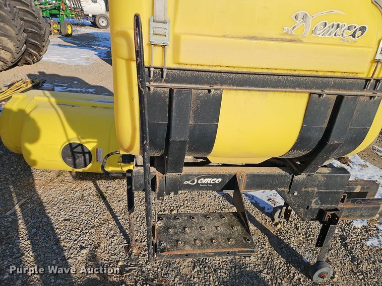 image for item DT7591 (3) Demco saddle tanks