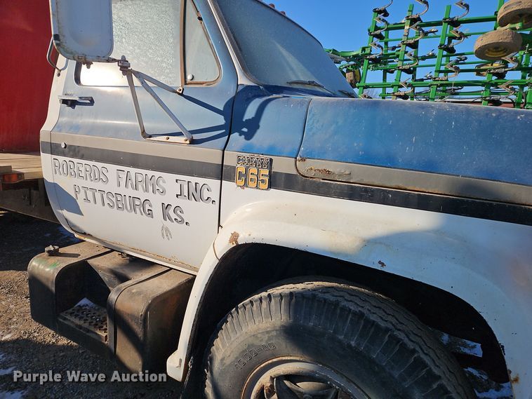 image for item DT7592 1974 Chevrolet C65 fertilizer delivery truck