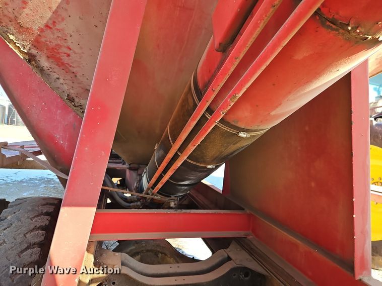 image for item DT7592 1974 Chevrolet C65 fertilizer delivery truck