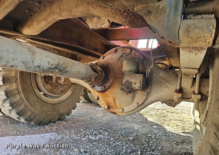 image for item DT7592 1974 Chevrolet C65 fertilizer delivery truck