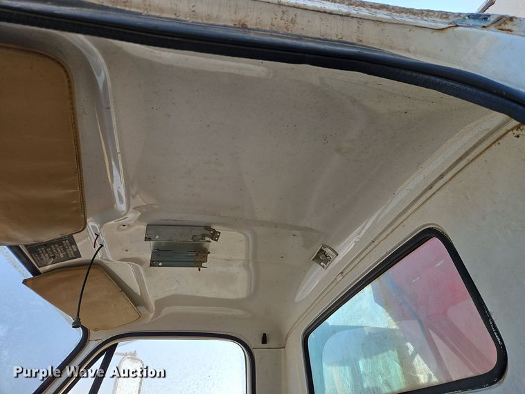 image for item DT7592 1974 Chevrolet C65 fertilizer delivery truck