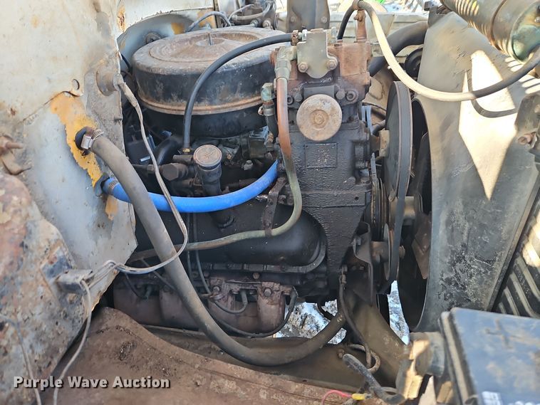 image for item DT7592 1974 Chevrolet C65 fertilizer delivery truck