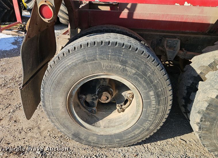 image for item DT7592 1974 Chevrolet C65 fertilizer delivery truck