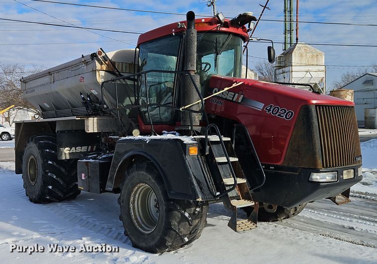 image for item DT7596 2011 Case 4020 spreader