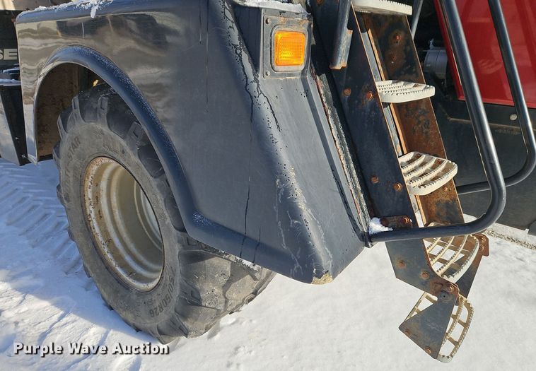 image for item DT7596 2011 Case 4020 spreader