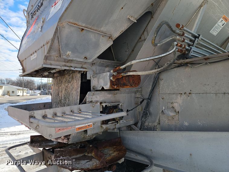 image for item DT7596 2011 Case 4020 spreader