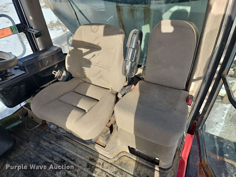 image for item DT7596 2011 Case 4020 spreader