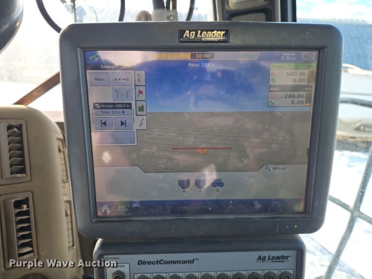 image for item DT7596 2011 Case 4020 spreader