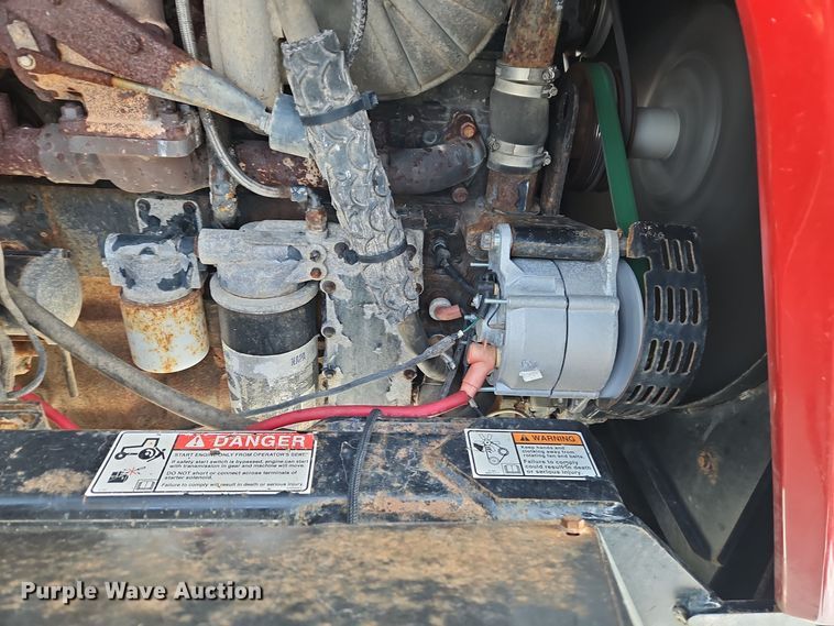 image for item DT7596 2011 Case 4020 spreader