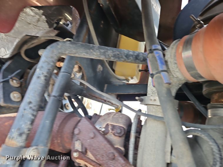 image for item DT7596 2011 Case 4020 spreader