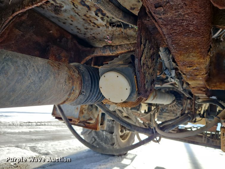 image for item DT7596 2011 Case 4020 spreader