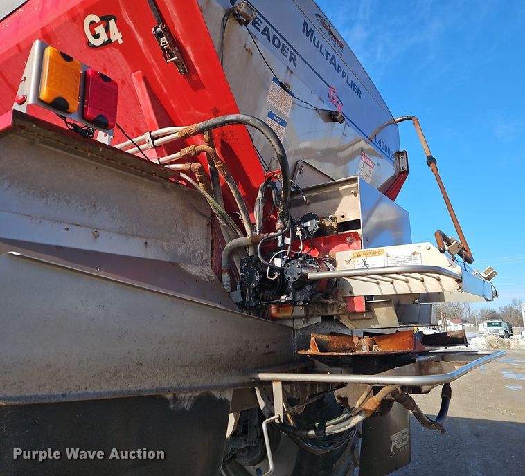 image for item DT7599 2016 RBR Vector 300 spreader