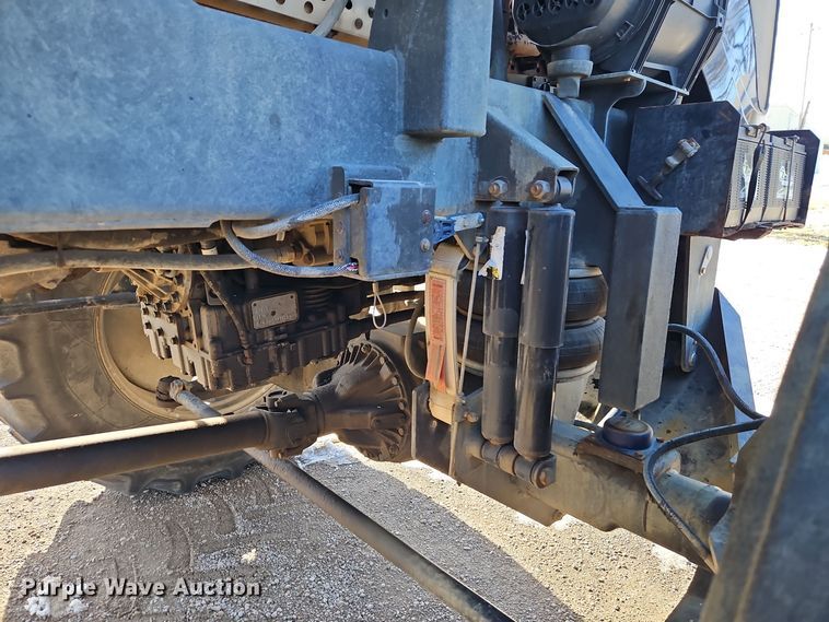 image for item DT7599 2016 RBR Vector 300 spreader