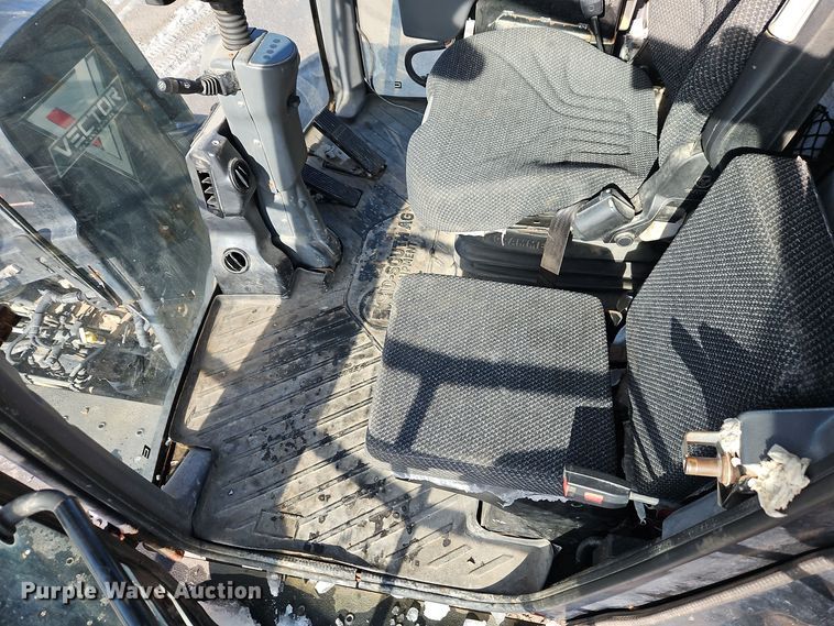 image for item DT7599 2016 RBR Vector 300 spreader