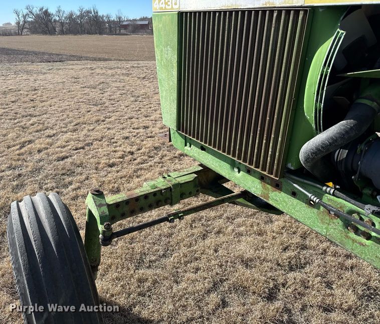 image for item DV2852 1974 John Deere 4430 tractor