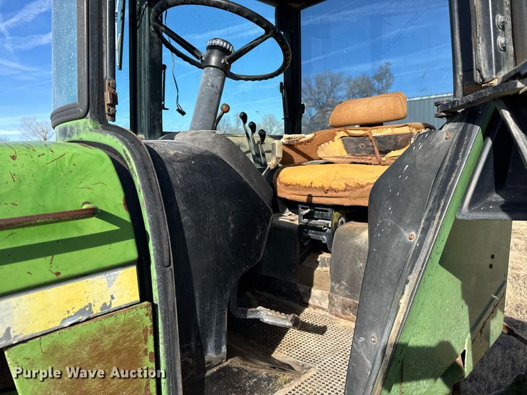 image for item DV2852 1974 John Deere 4430 tractor