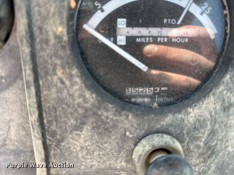 image for item DV2852 1974 John Deere 4430 tractor