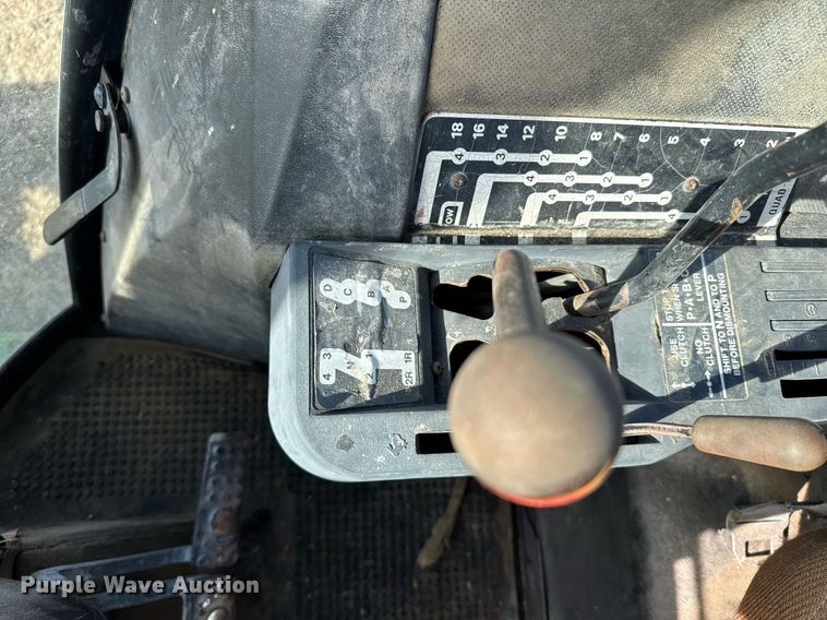 image for item DV2852 1974 John Deere 4430 tractor