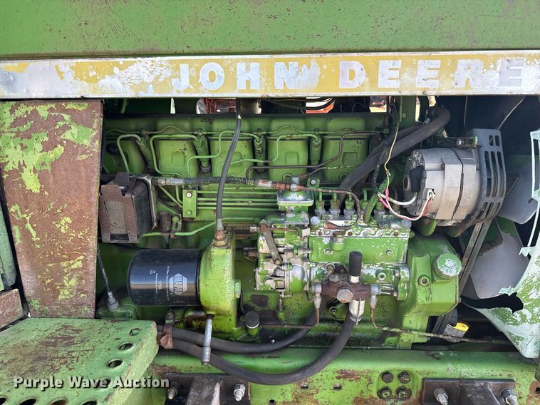 image for item DV2852 1974 John Deere 4430 tractor