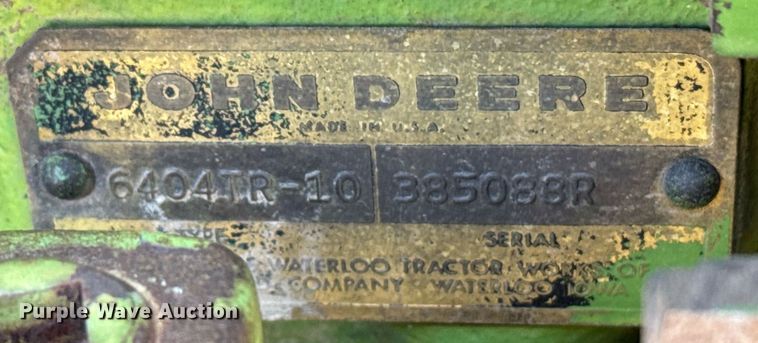 image for item DV2852 1974 John Deere 4430 tractor