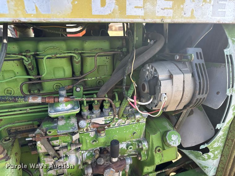 image for item DV2852 1974 John Deere 4430 tractor