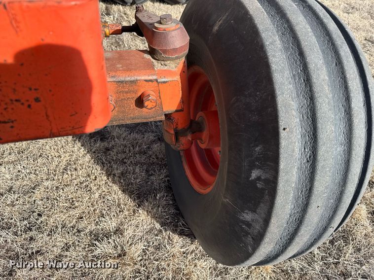 image for item DV2853 1979 Case 2390 tractor