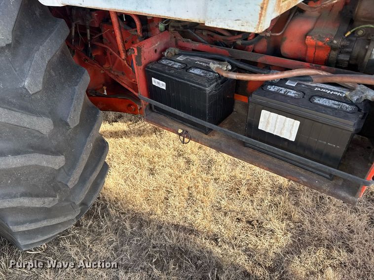 image for item DV2853 1979 Case 2390 tractor