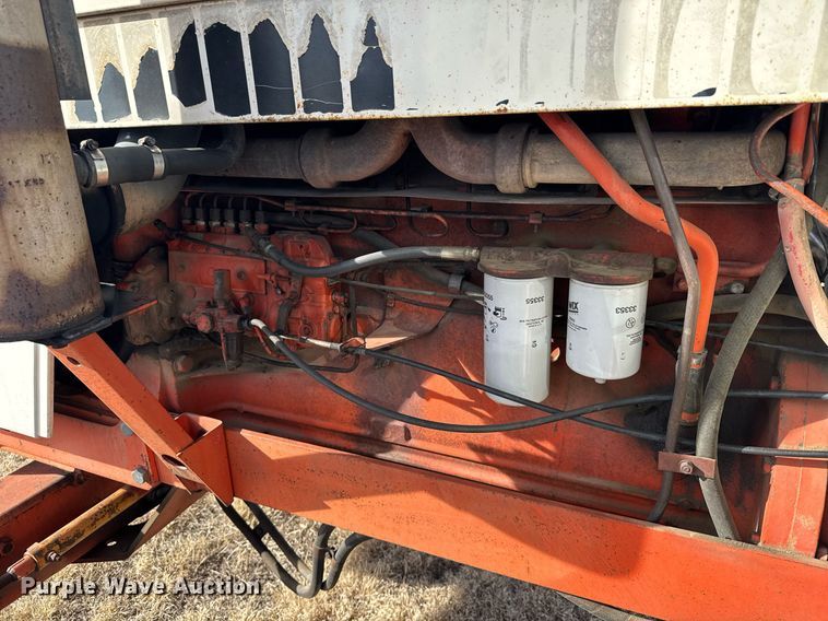 image for item DV2853 1979 Case 2390 tractor