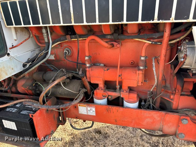 image for item DV2853 1979 Case 2390 tractor